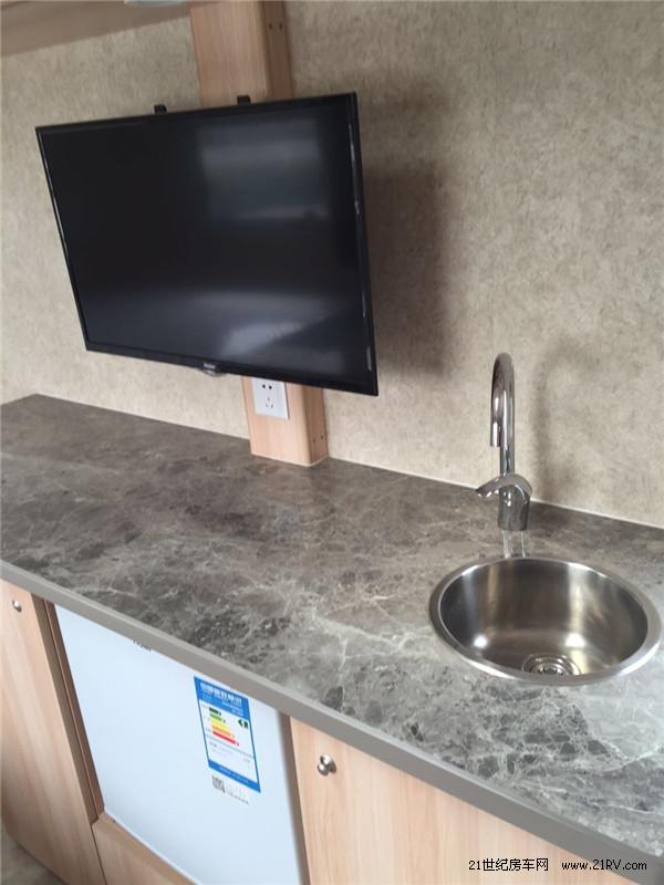 单拓展c型房车凯伦宾威,凯伦宾威zk5048x