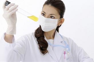 小便有细小泡沫散得很慢为什么,小便泡沫消失得快好不好