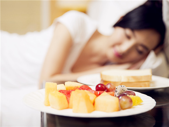 给坐月子宝妈吃水果,宝宝吃水果要有讲究