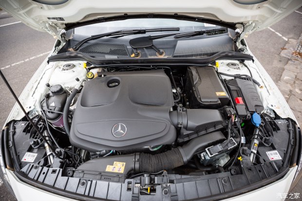 再入门也是个奔驰奔驰GLA180试驾