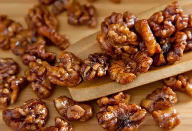 听说你产后头发掉得厉害？这里有药不弃疗