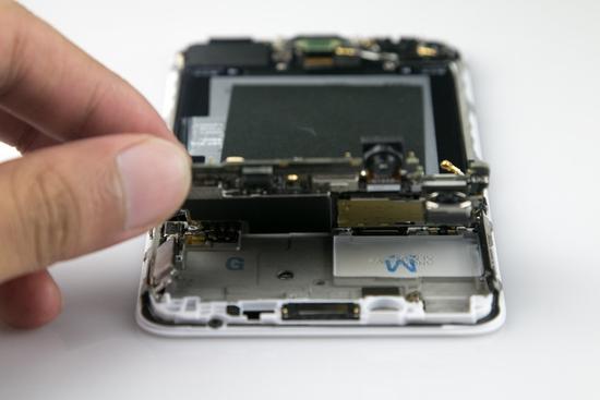 有颜值还要有内涵，OPPOR9拆机解析