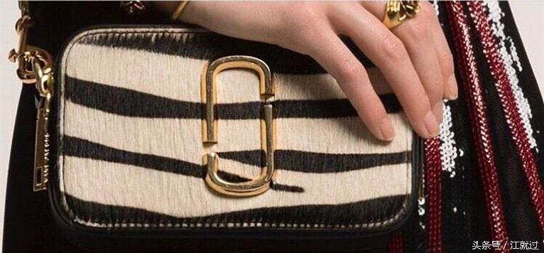 女人必须败下的包包，让男人心甘情愿为你买单！