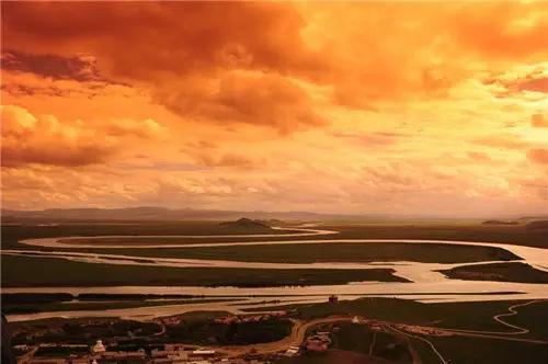 若尔盖美丽的草原风光无限,若尔盖大草原超级漂亮