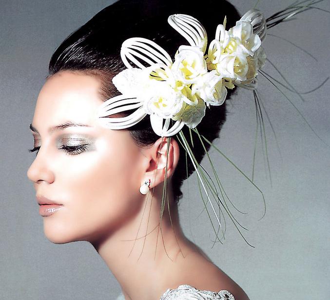 十几年的新娘妆和现代的新娘妆,新娘妆怎么化最简单最漂亮