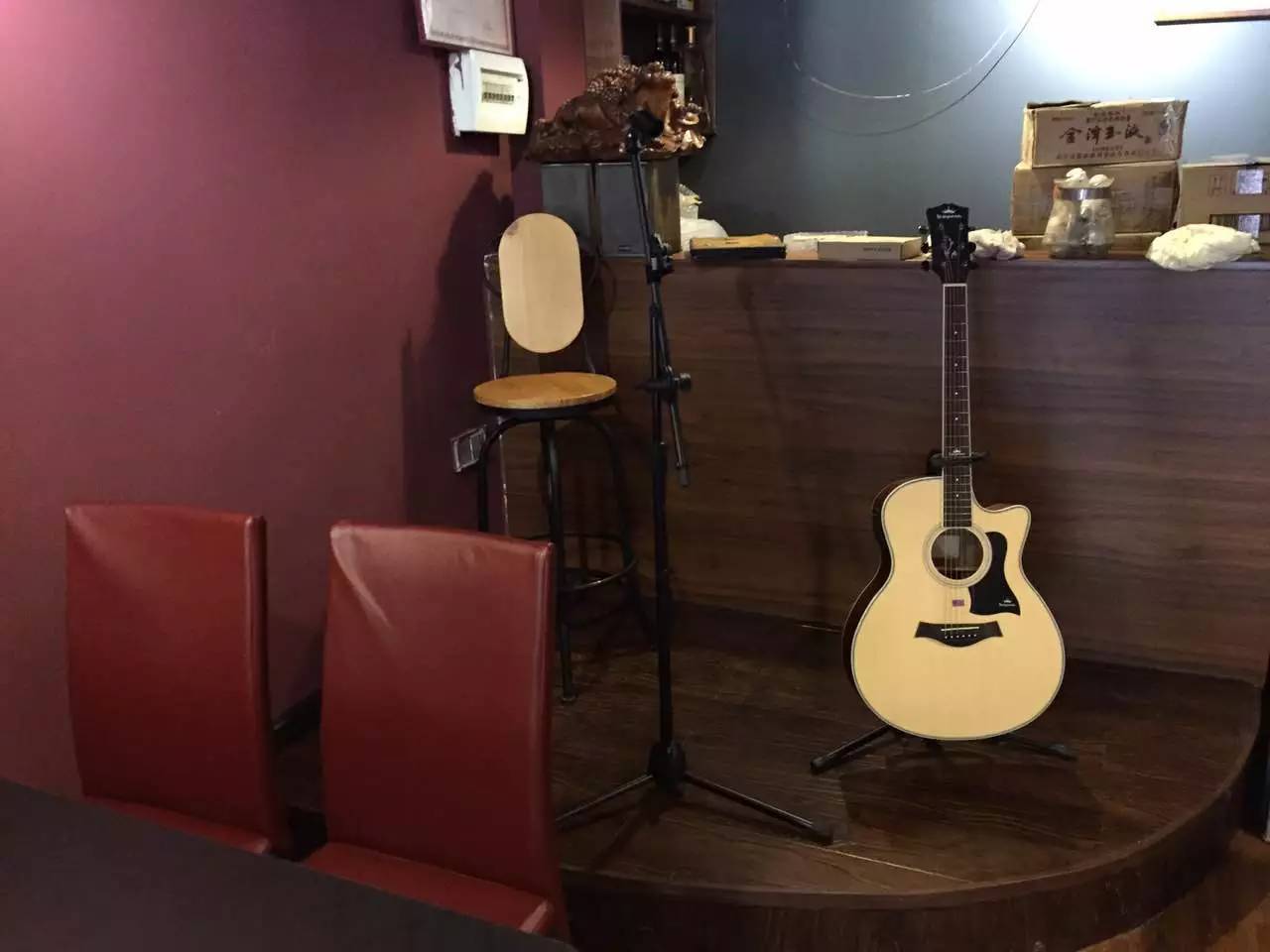 宜宾东街二楼烤肉店在哪里,宜宾半岛大院附近的烤肉店