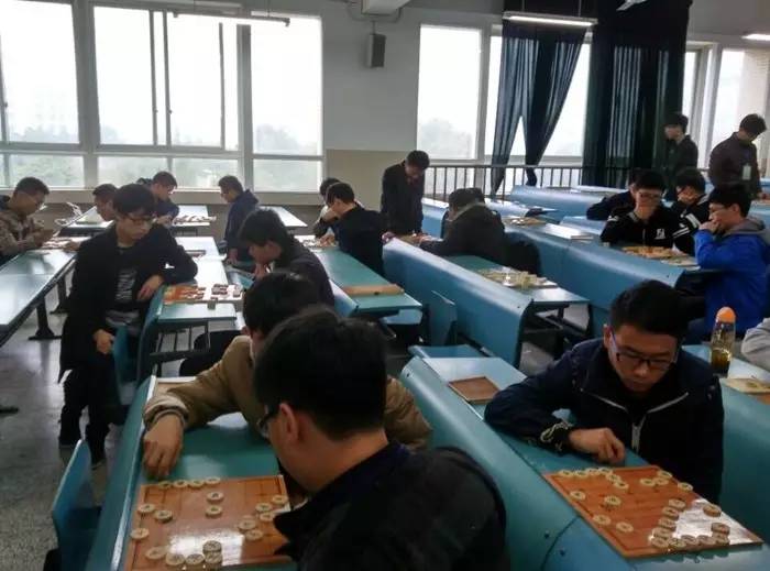 别young,别young跨界潮流艺术展