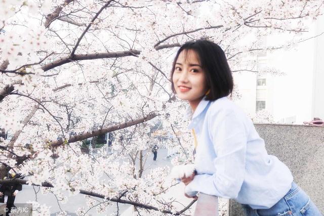 小说：总裁夫人开跑车出去兜风，总裁竟开了直升机去追她