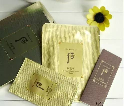 一款韩国蓝色包装的面膜,超火的两款面膜测评