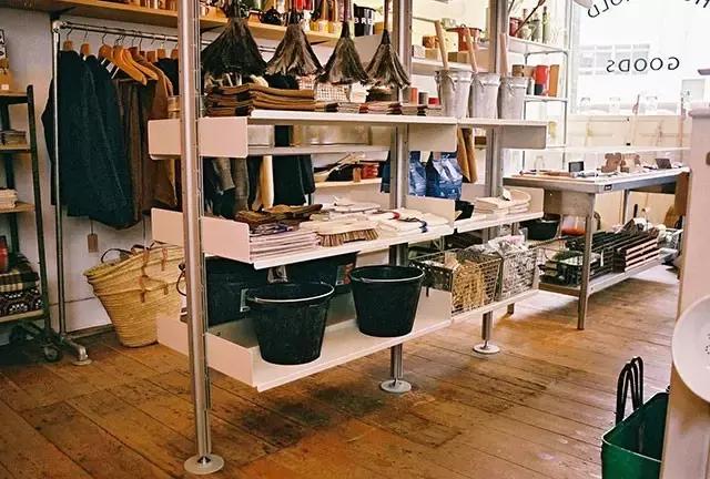 开店开成杂货店,把超市开成小卖部风格