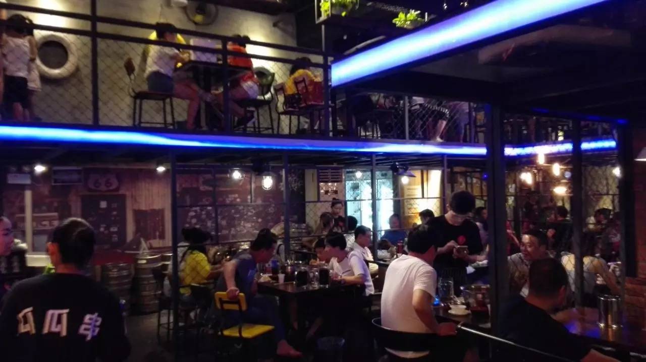 武汉餐饮跨界列传之瓜瓜串，武汉颜值最高串串，撸串方式新定义者