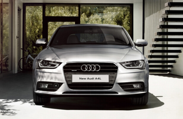 奔驰c级和奥迪a4l养车成本对比,奥迪a4和宝马3系奔驰c级怎么选