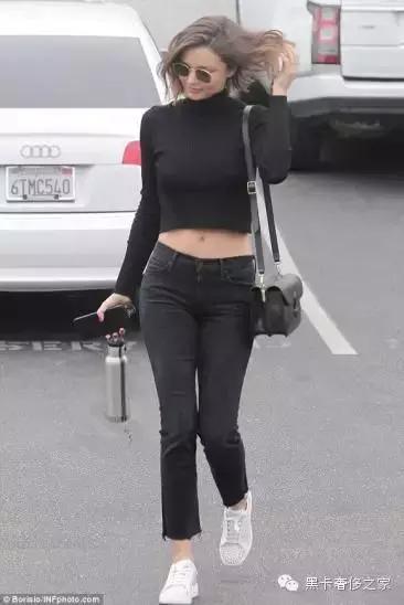 职场不输阵女生上班要背什么包?