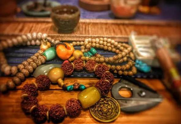 朝天宫文玩黄花梨,朝天宫文玩桃核