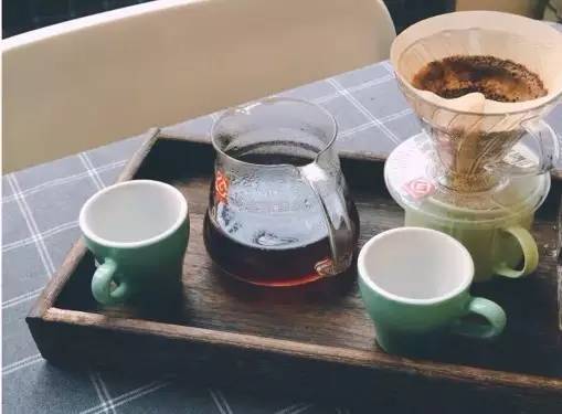 吃货福利|抢先曝光！三号线地铁沿线的美食够你吃一天！