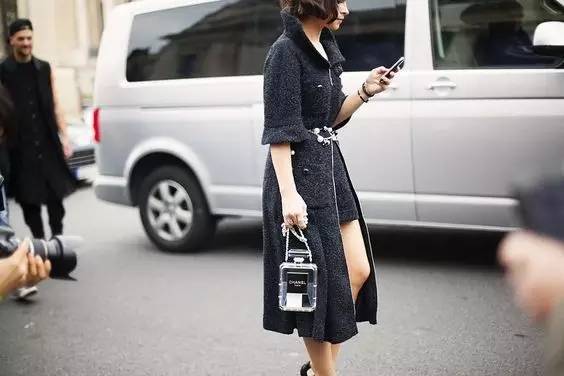 套娃chanel (chanel度假系列呼啦圈包)