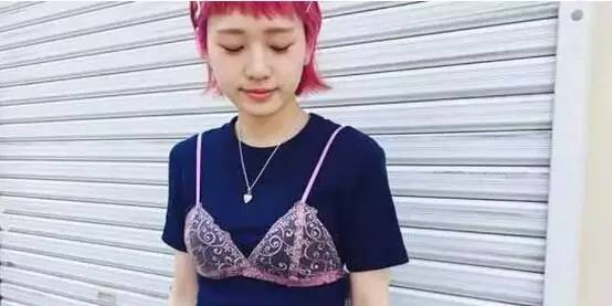 开学就要定个小目标，比方说花他个十几万