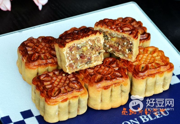 广式火腿五仁月饼,五仁金华火腿月饼好吃吗