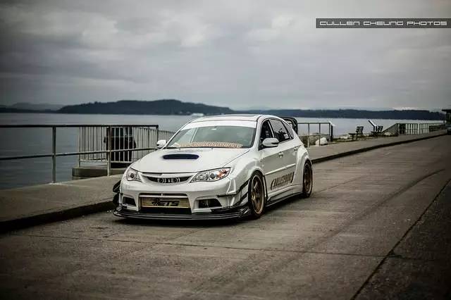 topsecret改装,国外翻新斯巴鲁翼豹sti