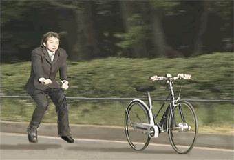 和时尚一样，爱心也有个大秀场！