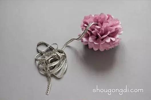 做手工花球简单又漂亮,很简单的手工花球制作方法