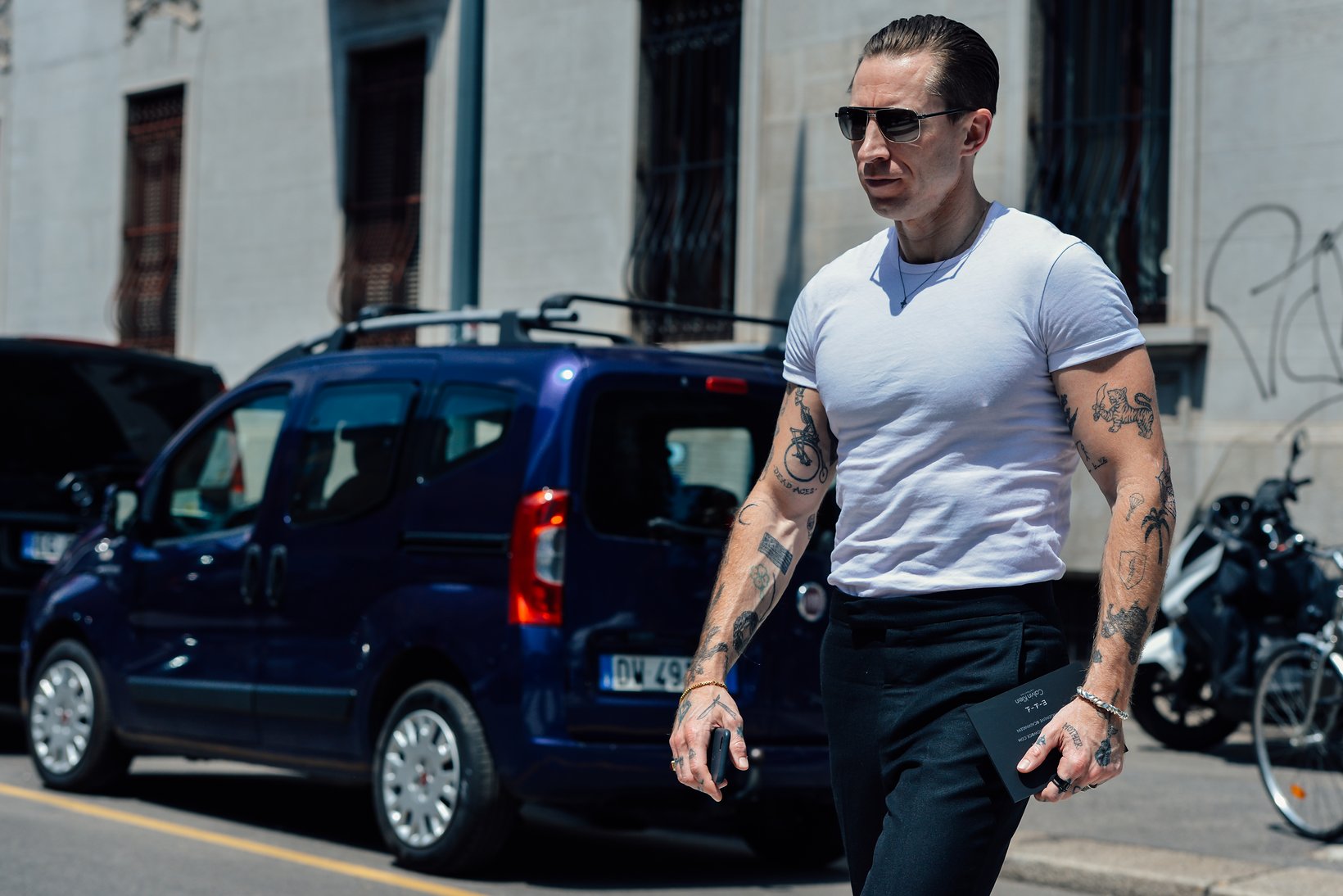 我的衣品突然变好，真的跟纹身有关？