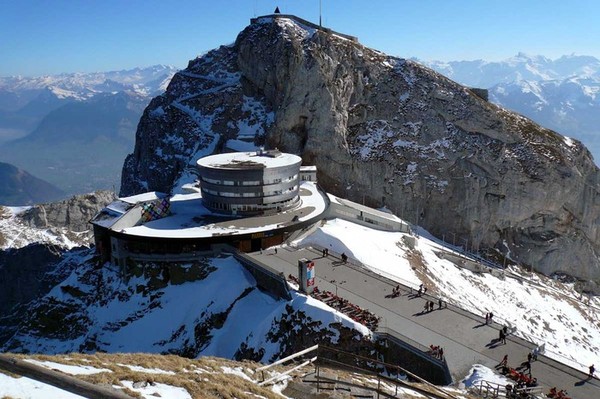 新人出国游玩推荐,新人蜜月旅游