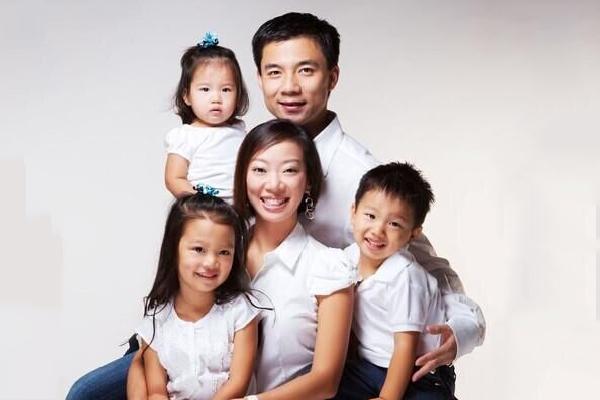 财经|从少年神童到哈佛大学最高荣誉毕业生从电商鼻祖到投