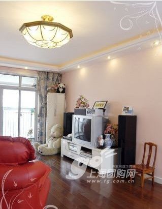 现代与怀旧的创意混搭回归内敛、实用主义的理性居室