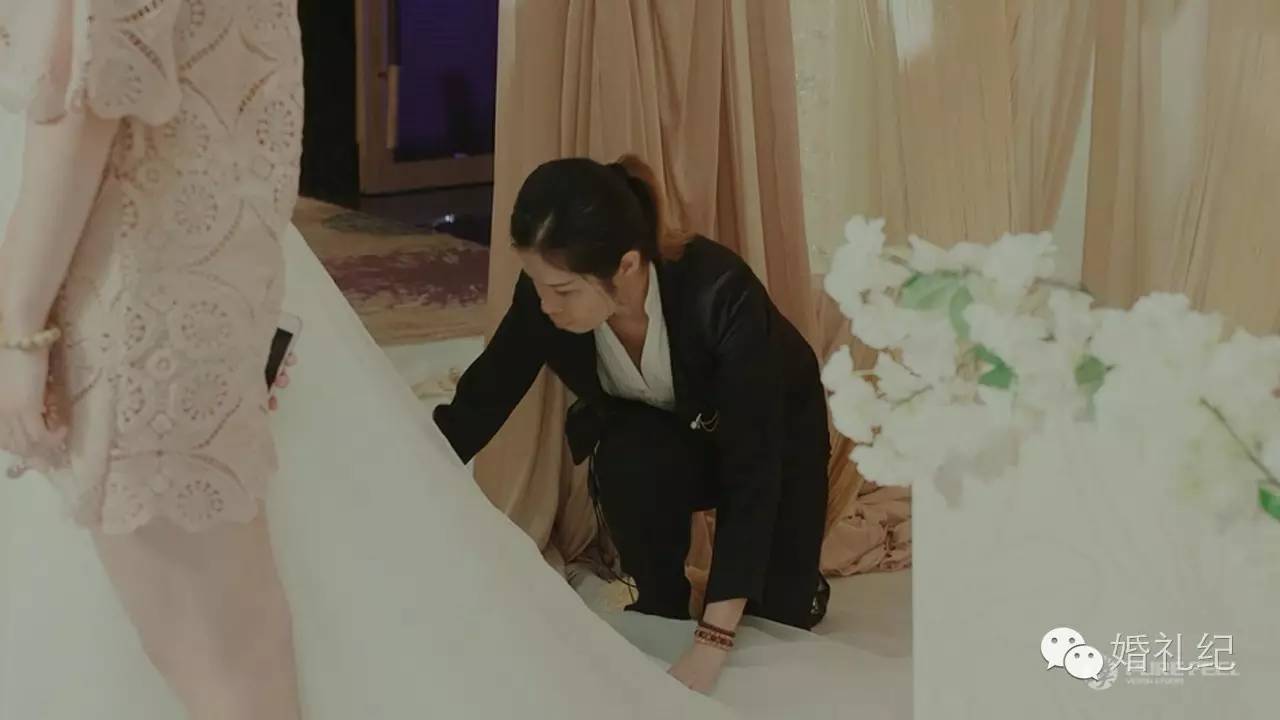 婚礼上花3000块请个新娘秘书真的值么