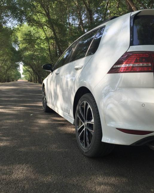 高尔夫1.4tsi手动测评,高尔夫1.4t测评新车评