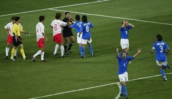 国内的彩博公司,彩博是不是真的违法