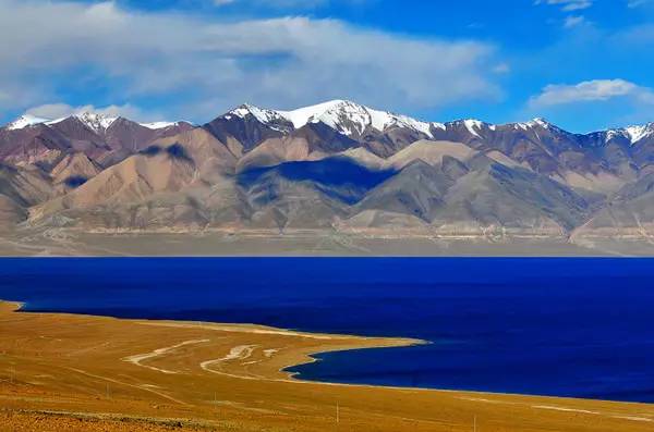 不需要知道你离世的理由，只愿你在天堂能重展笑容！