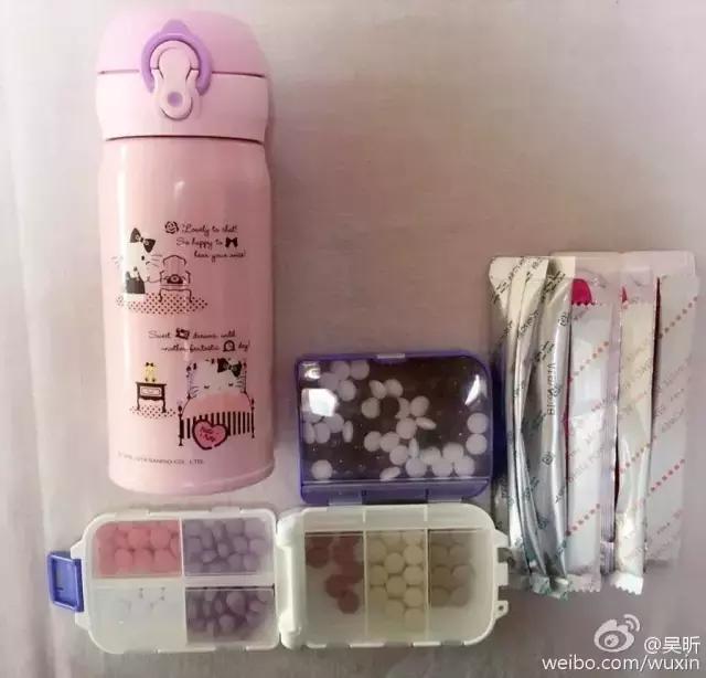 吴昕和沈梦辰穿裙子,吴昕沈梦辰乘风破浪的姐姐妆容