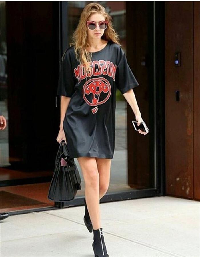 moschino秀场,moschino春季秀场