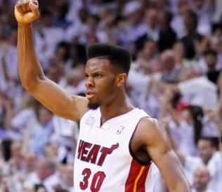 詹姆斯称他“比特犬”手握2枚总冠军戒指沦落到CBA讨饭吃