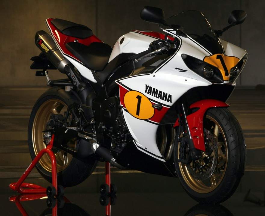 雅马哈车型1到3万入门推荐,雅马哈yamahafjr1300售价多少钱