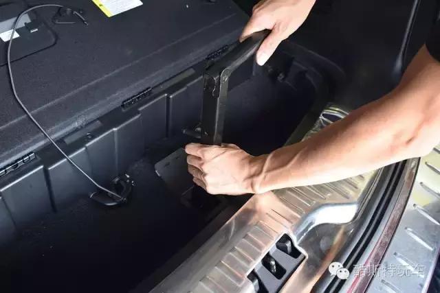 福特锐界的换轮胎教程,福特锐界更换轮胎推荐