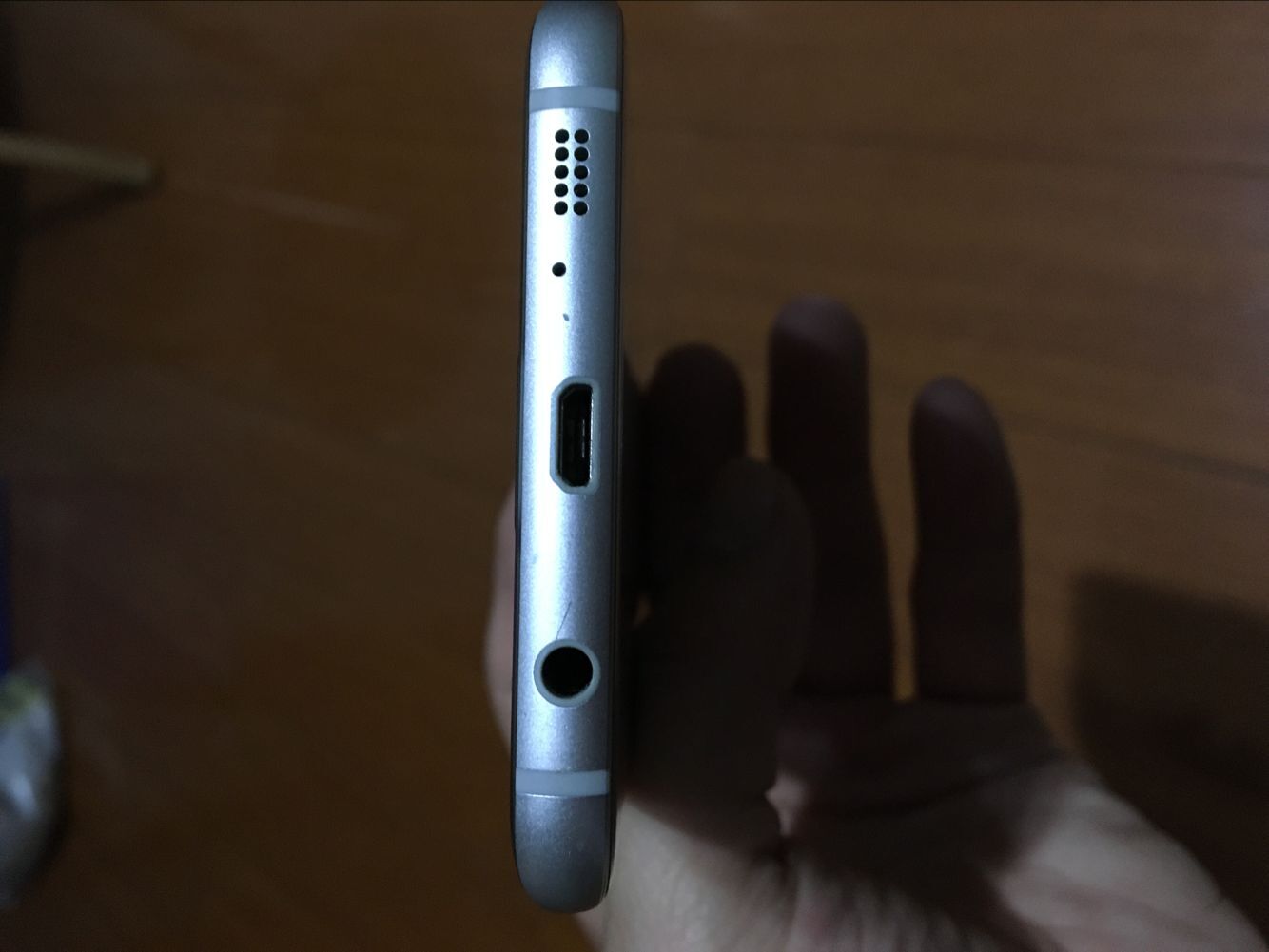 三星s7edge二手3000元左右,淘宝上买二手三星s7edge靠谱吗