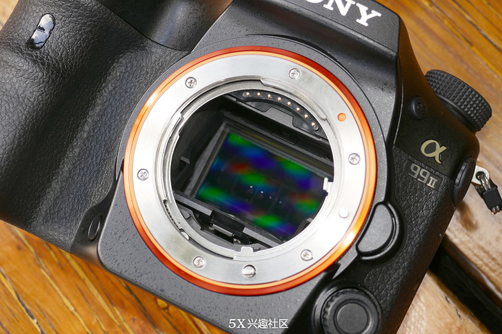 索尼a99与a99ii对比,索尼a99ii如今怎样