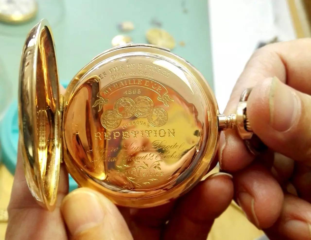 常州一代“钟”师，他用半个世纪修补时间缝隙