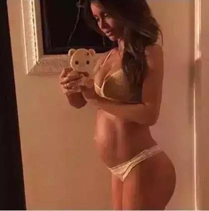 姚晨微博晒孕妇健身照图片,姚晨孕妈照