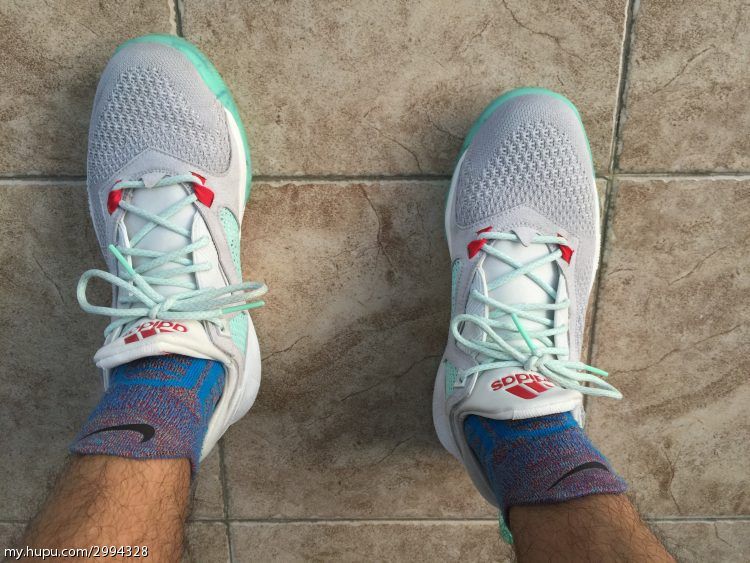 利拉德2季后赛配色,nba2k2欧文利拉德