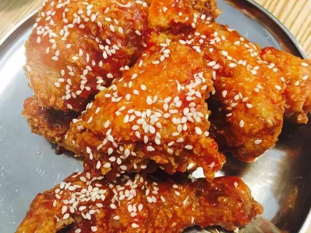 韩国网红炸鸡店,韩国网红同款炸鸡
