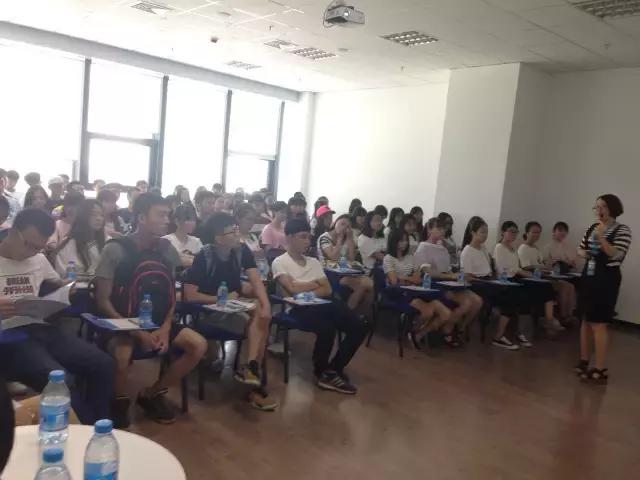 鍘﹂棬258闆嗗洟,鍘﹂棬鍩庡競鑱屼笟瀛﹂櫌瀹炲湴鑰冨療