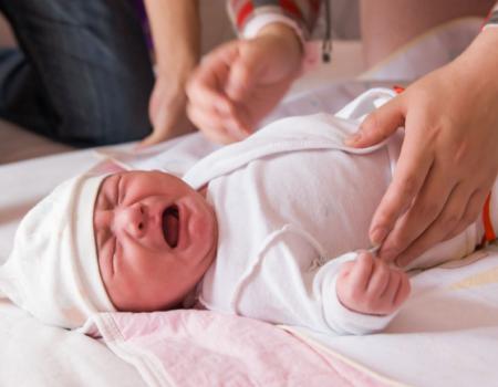 怎样护理早产50天的早产儿,早产对宝宝的健康有哪些影响