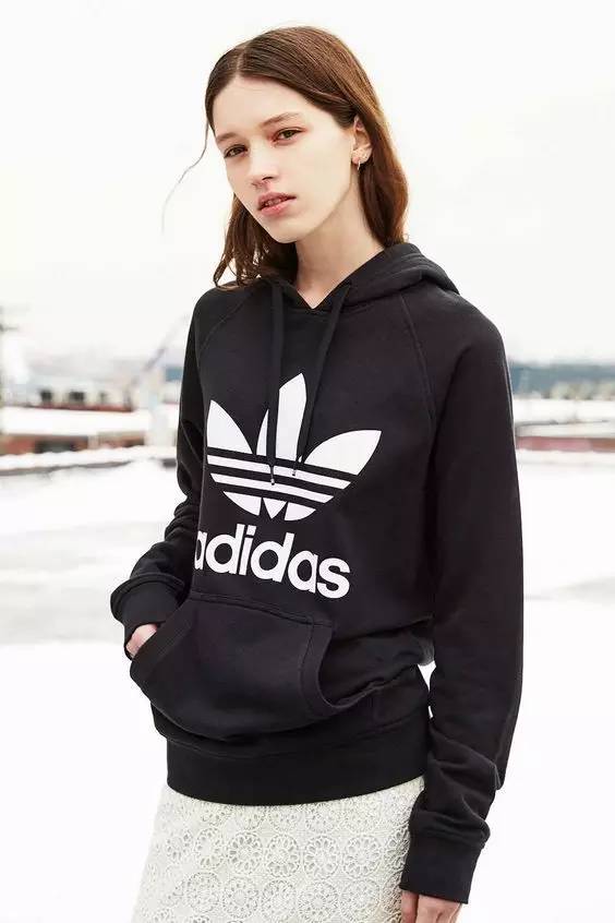 卫衣的6种搭配方法,卫衣有超过十种搭配