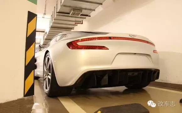 全球唯一上牌的帕加尼ZondaR惊现广东，价值4000万