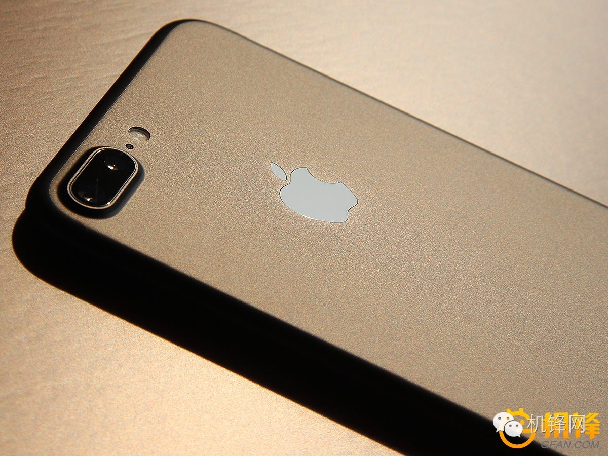 苹果7plus开箱全新亮黑色,iphone7plus开箱磨砂黑