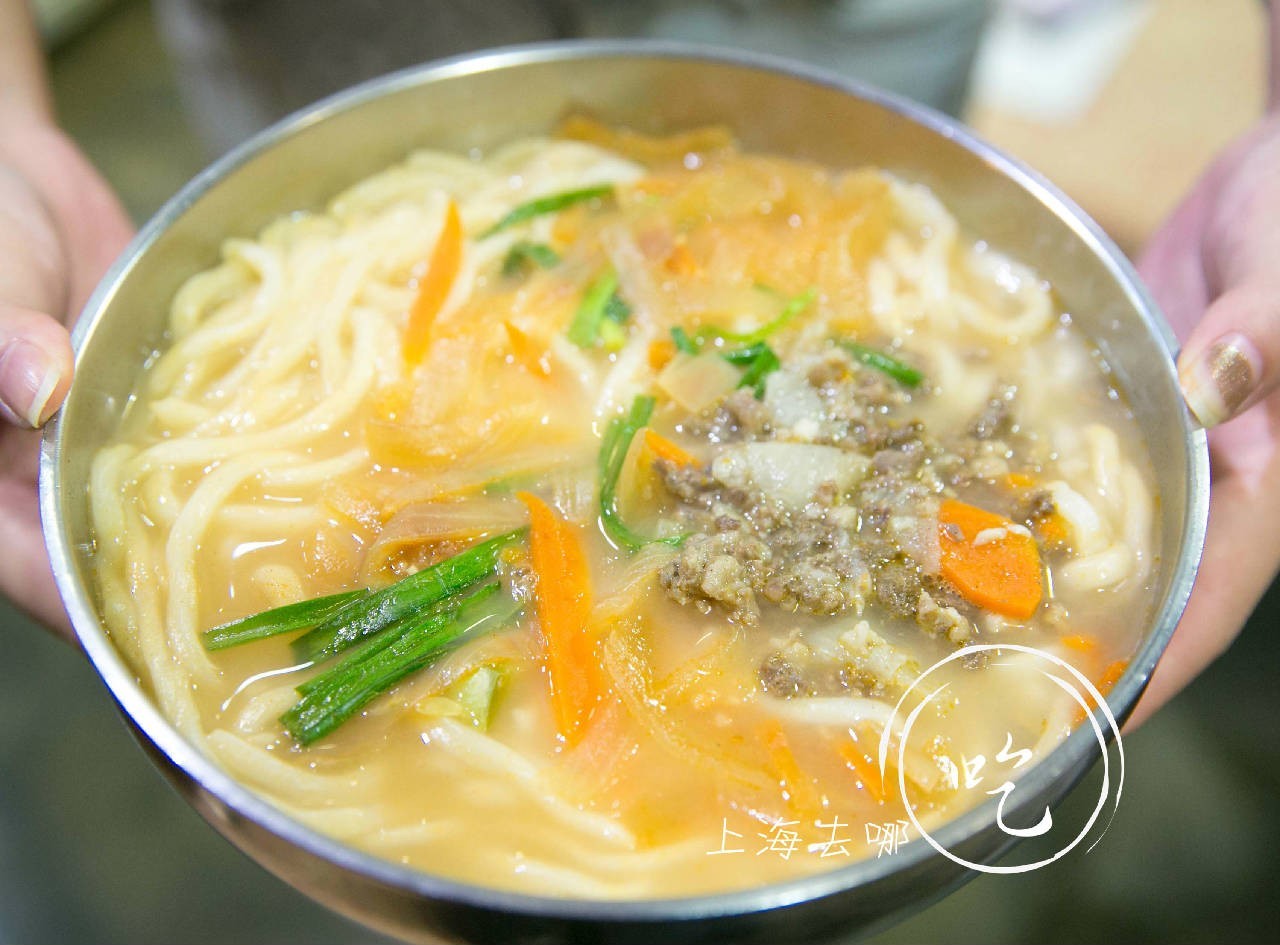 这家隐秘的韩料小店，仅靠5道菜就获得五星好评！还成了韩国人的深夜食堂！